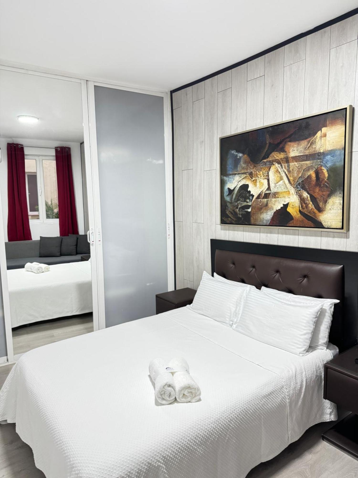 Apartamentos Day Madrid Gran Via Centro Sol Malasana Dış mekan fotoğraf